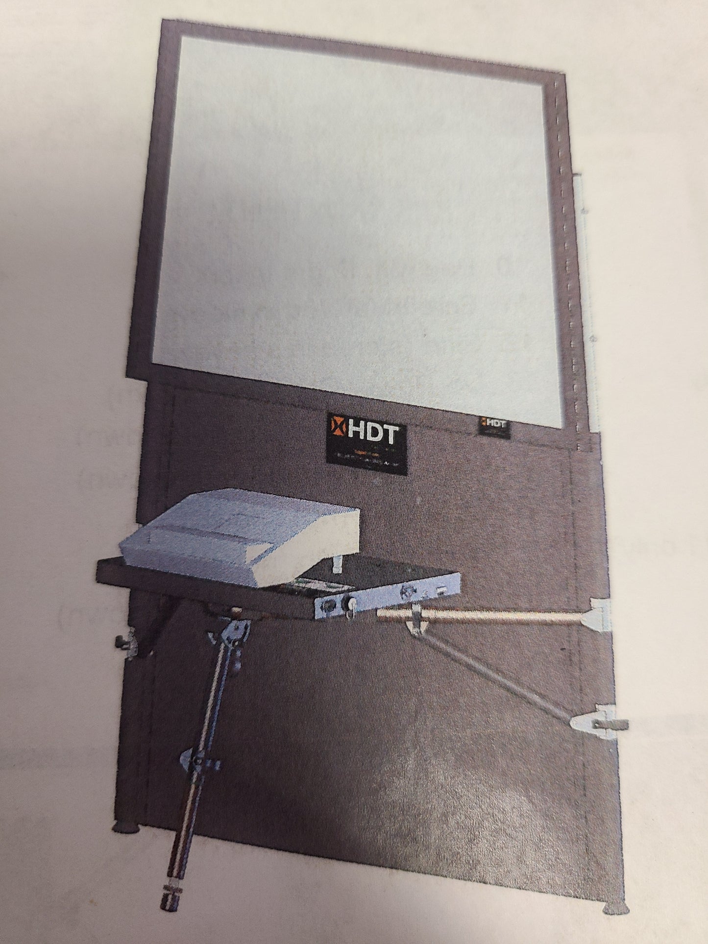 Video Display System 40'' x 52'' screen 40PRS011 projector - USA Supply