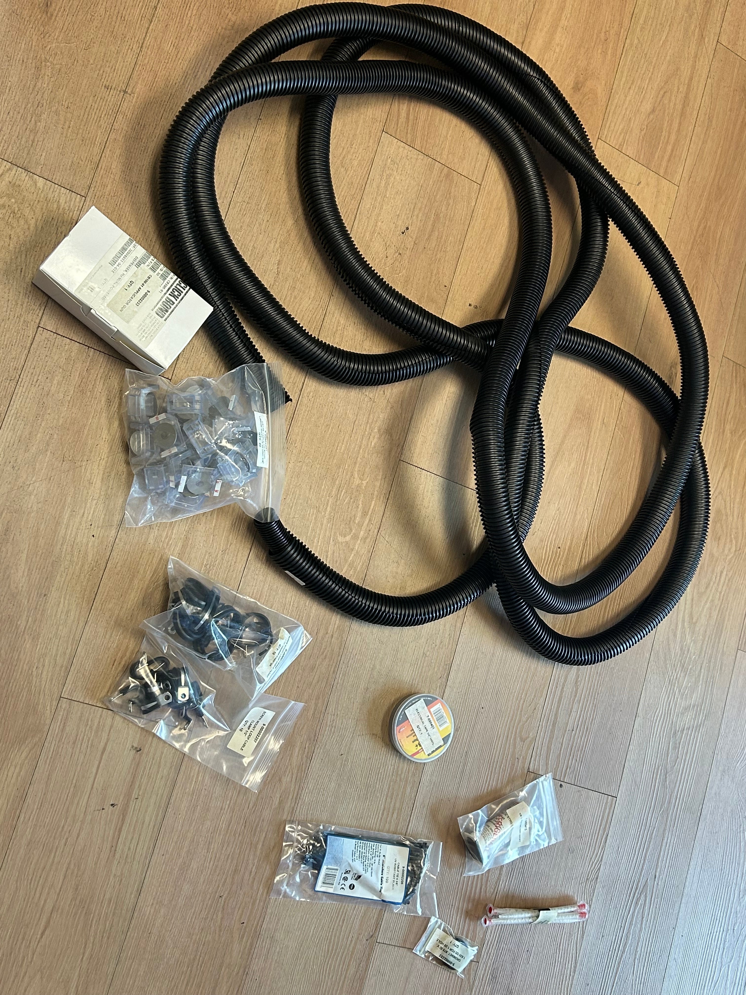 ELECTRICAL CABLE REPAIR KIT - part 2202-900-002864 - USA Supply (1 of 6)