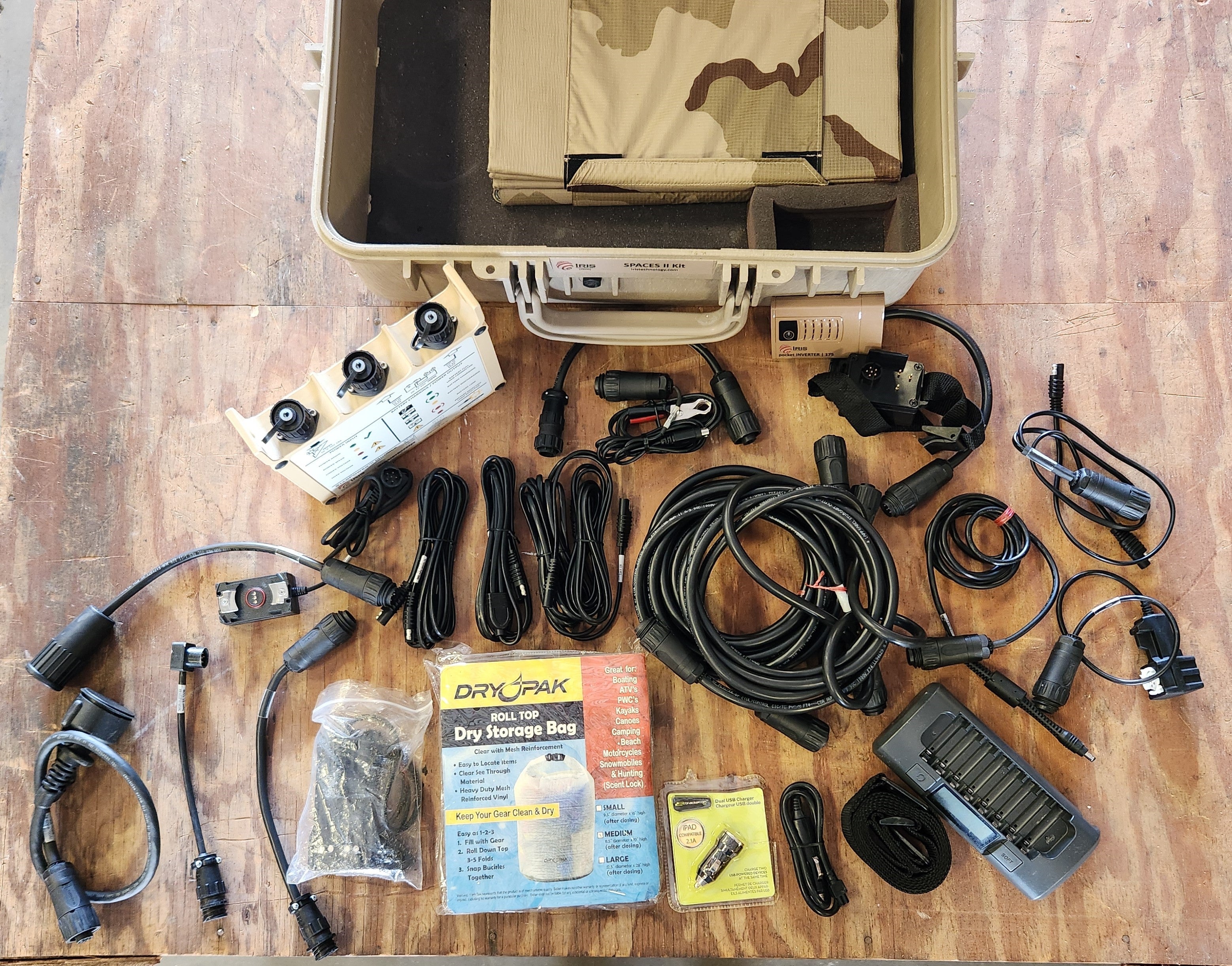 Iris Technology SPACES II Portable Military Solar Kit 78535-103399