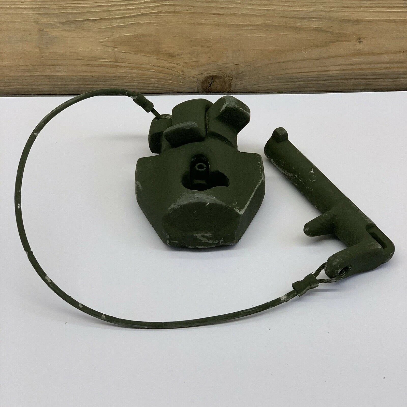 Spencer Lock Military Lock 2CR36 Oshkosh Container Conex - part MIL-LOCK-OSH-2CR36-CONEX - USA Supply