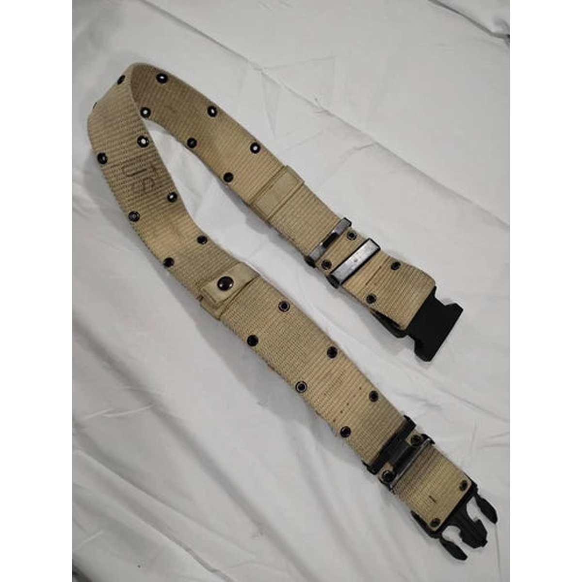Used Large USGI Authentic Desert Tan Alice Belt USAF Military Army - part USGI-ALICE-DT-L-USAF - USA Supply