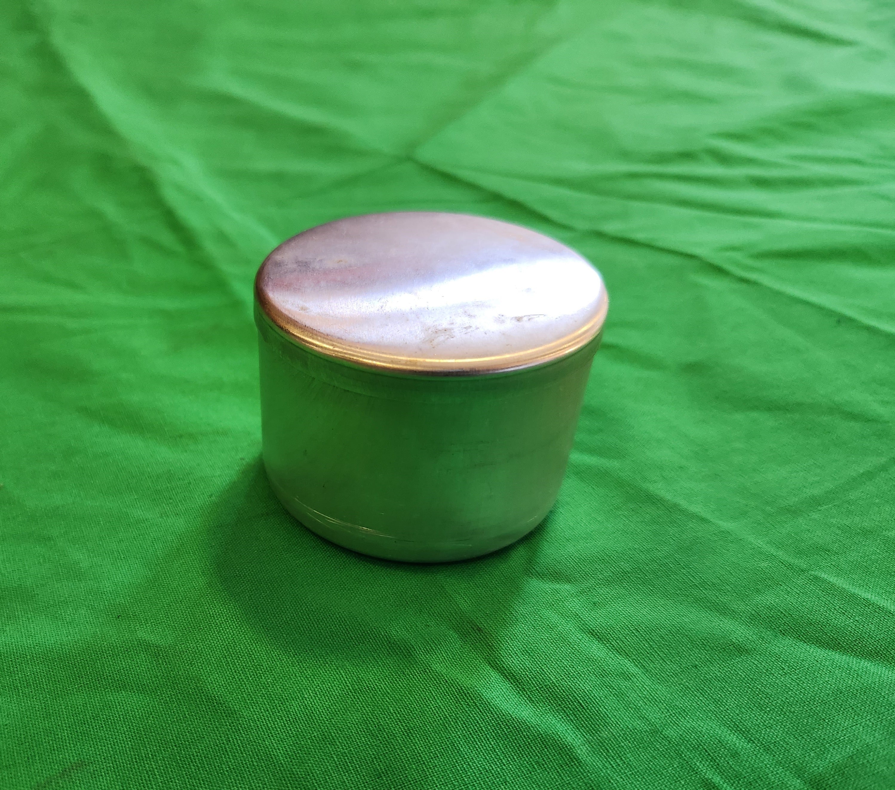 625ml/21 oz. Aluminum Can with Cover Lid - part 70580 - USA Supply (1 of 2)