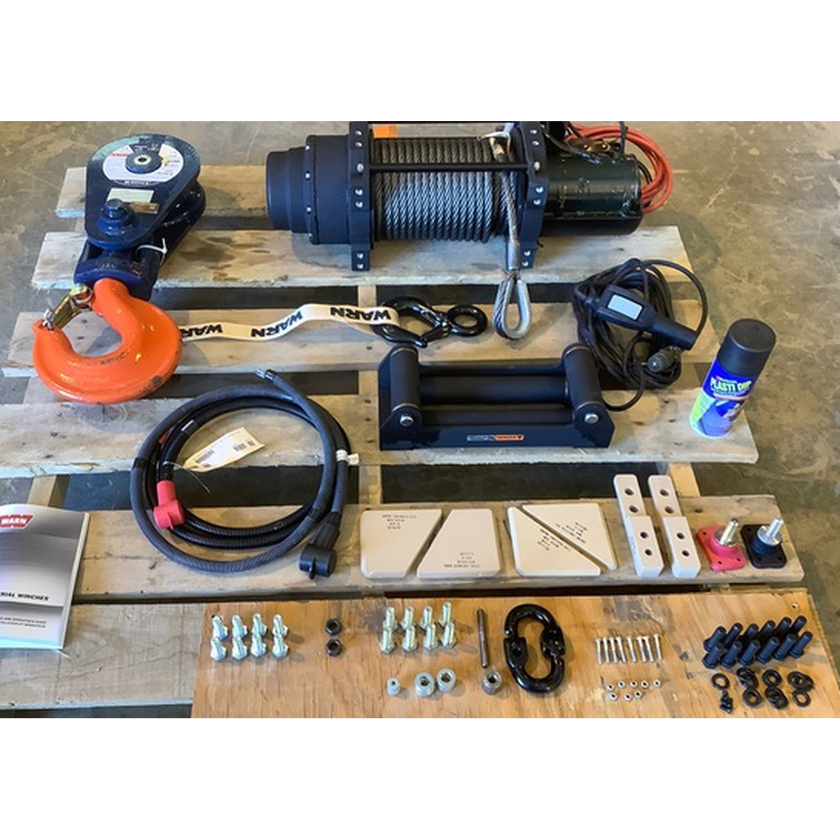 Force Protection 18K Winch no block in this kit - part 7355796 - USA Supply (1 of 2)