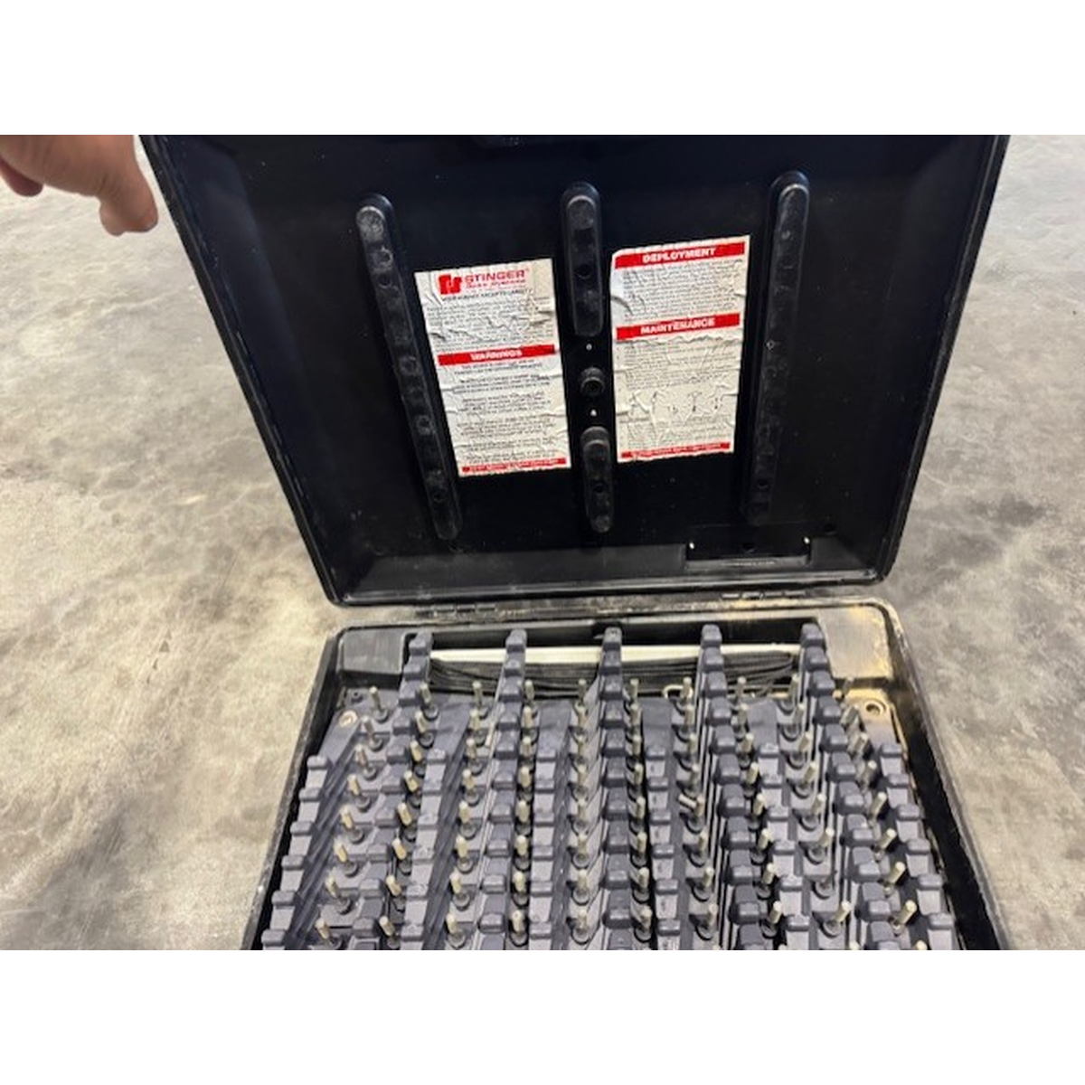 stinger spike system 90200 ( new open box) - part STINGER-90200 - USA Supply (1 of 5)