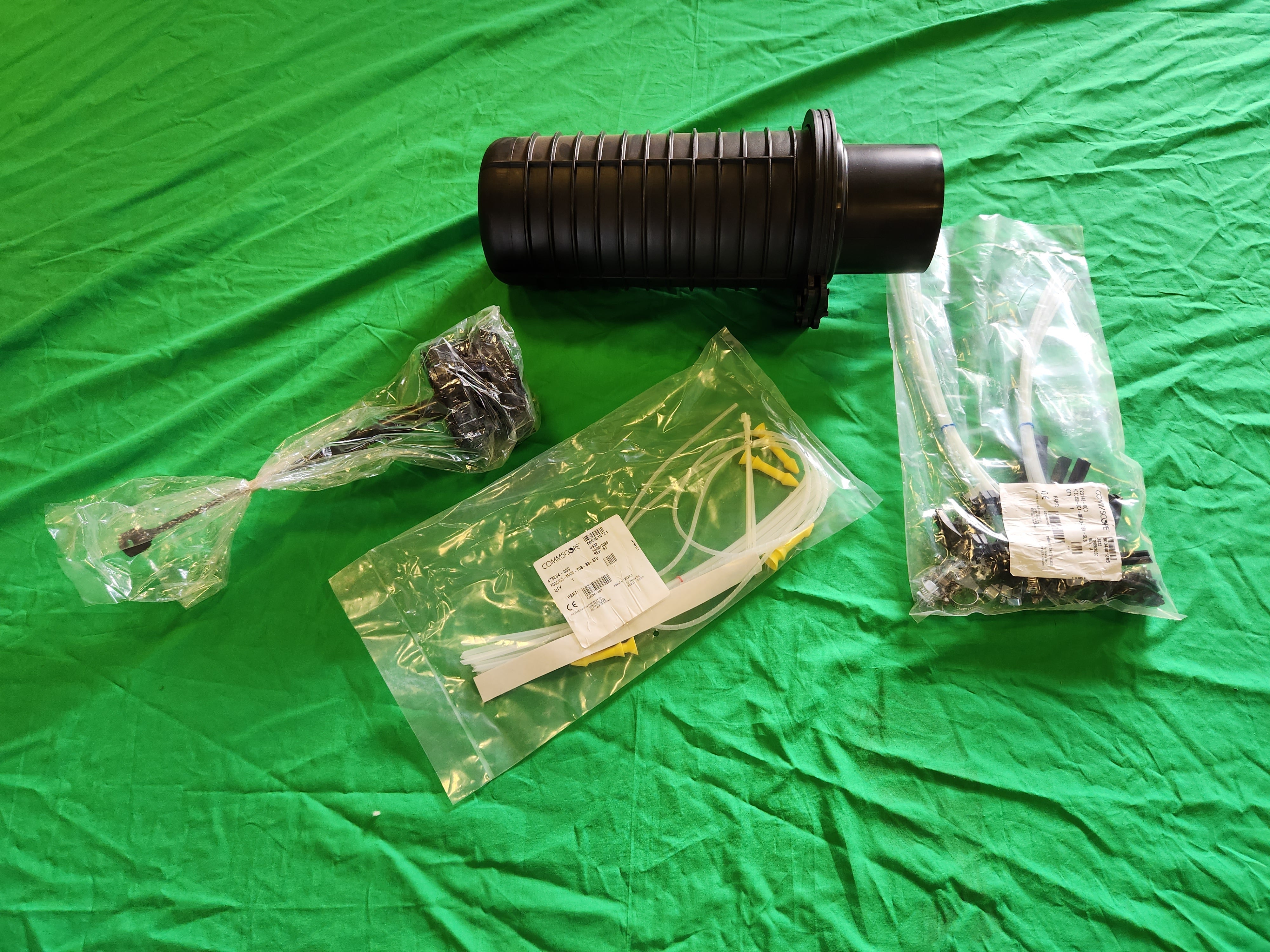 CommScope F34112-000 - FOSC-450 B-Short Gel Fiber Optic Splice Closure - part USAS-F34112-MM4026 - USA Supply (5 of 6)
