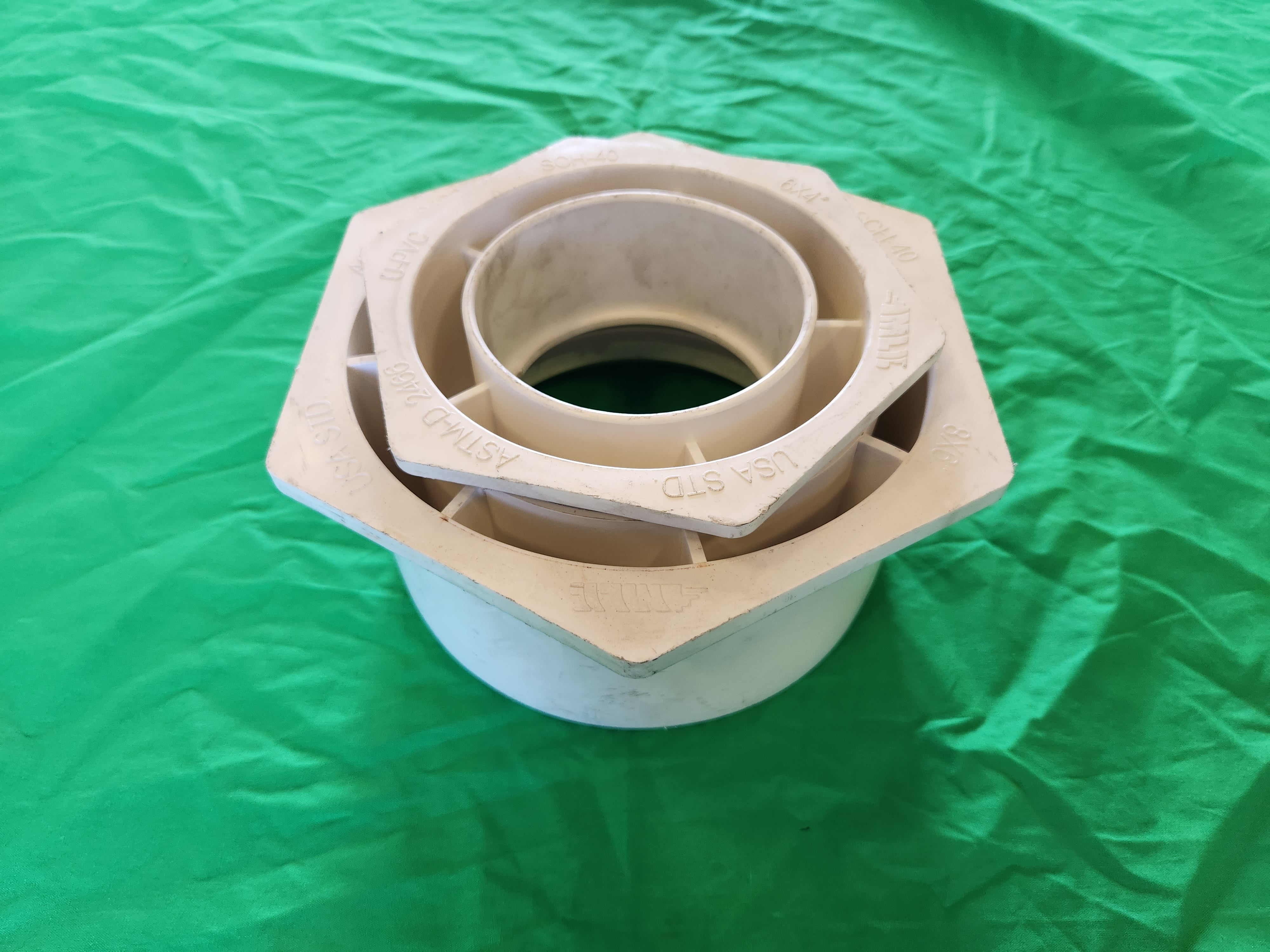 Schedule 40 ASTM D2466 PVC Plug, Threaded - part ASTM-D2466 - USA Supply (1 of 3)
