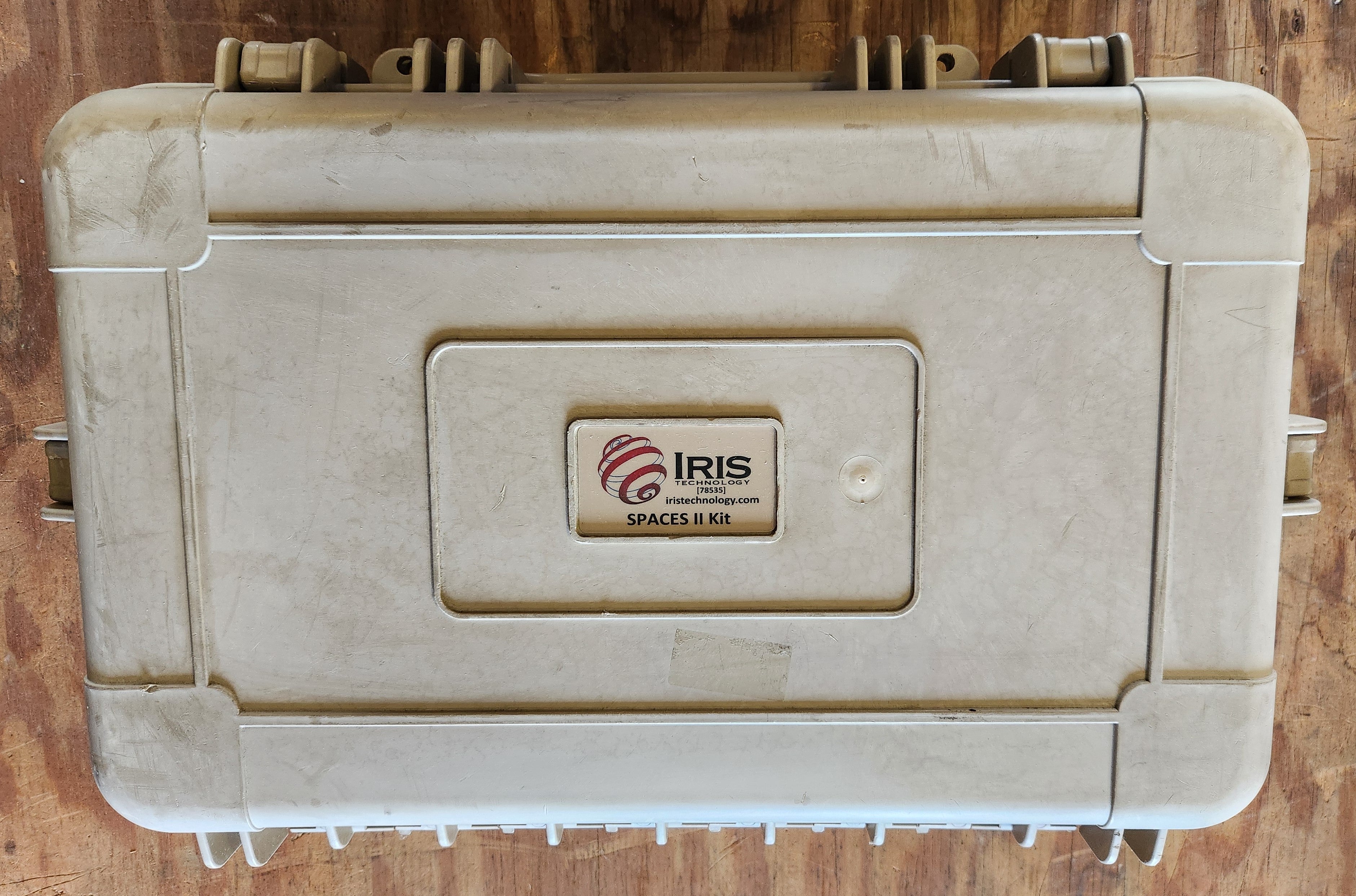 Iris Technology SPACES II Portable Military Solar Kit 78535-103399 - USA Supply (1 of 11)