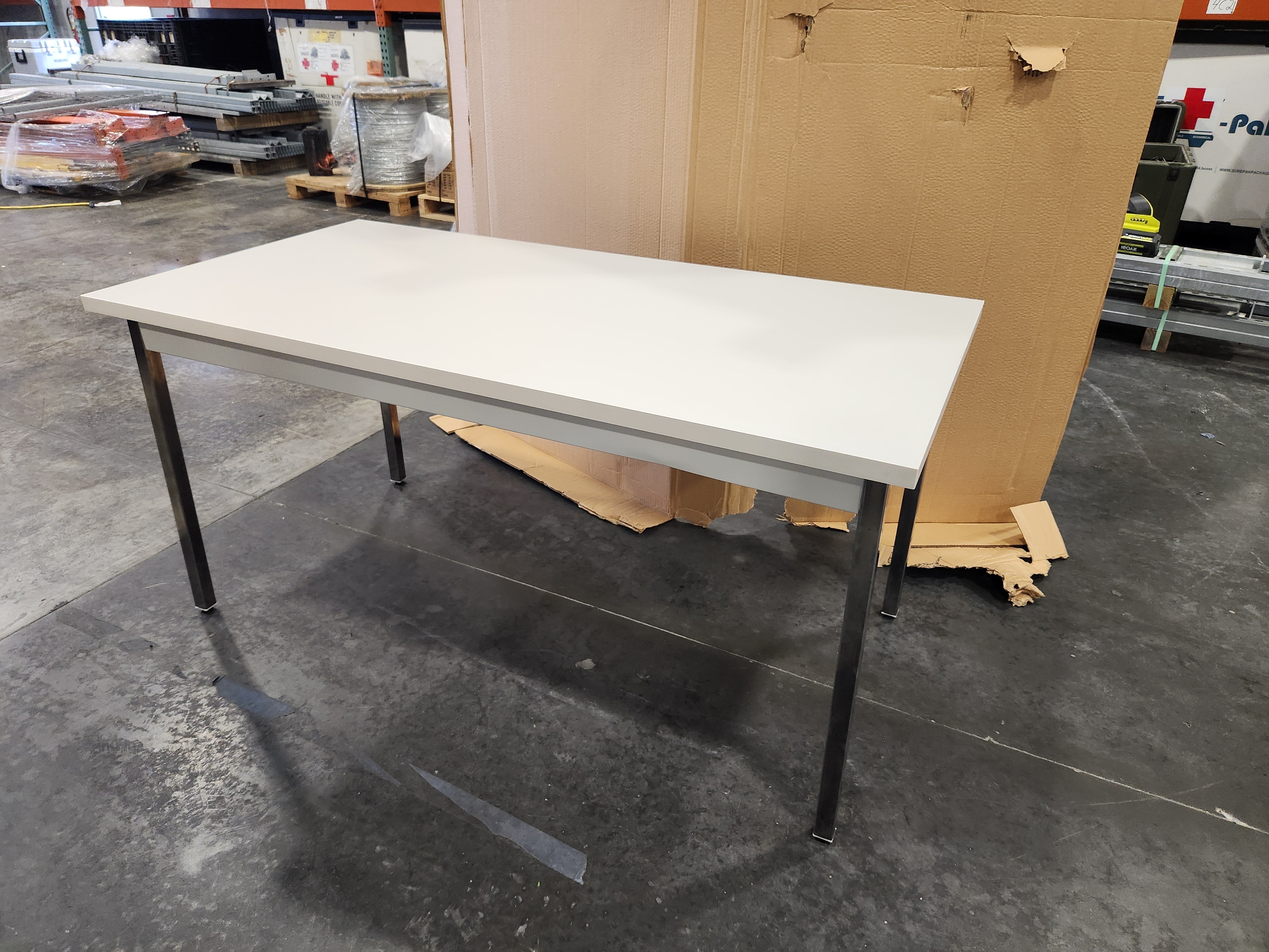 HON Utility Table, 60w x 30d x 29h, Light Gray (UTM3060LOLOC) - USA Supply (1 of 3)