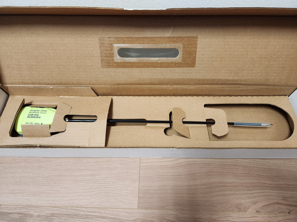 Da Vinci Si Single-Site Curved Scissors, 5mm 428057 - New/Open Box