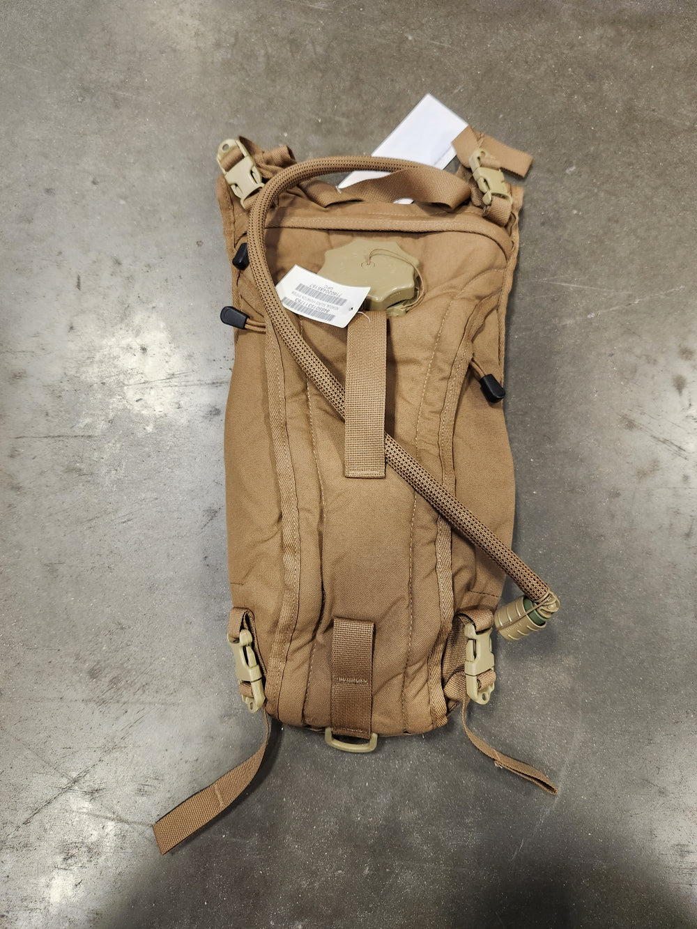 USMC Tactical 3L ILBE Hydration System Carrier WXP Coyote With Bladder
